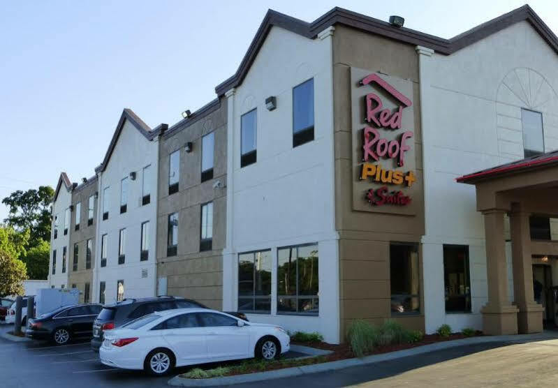 Red Roof Inn Plus+ & Suites Chattanooga - Downtown Exterior foto